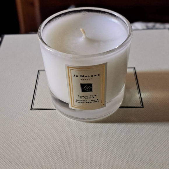 Jo Malone Other - Jo Malone Candle English Pear & Freesia, 3cm